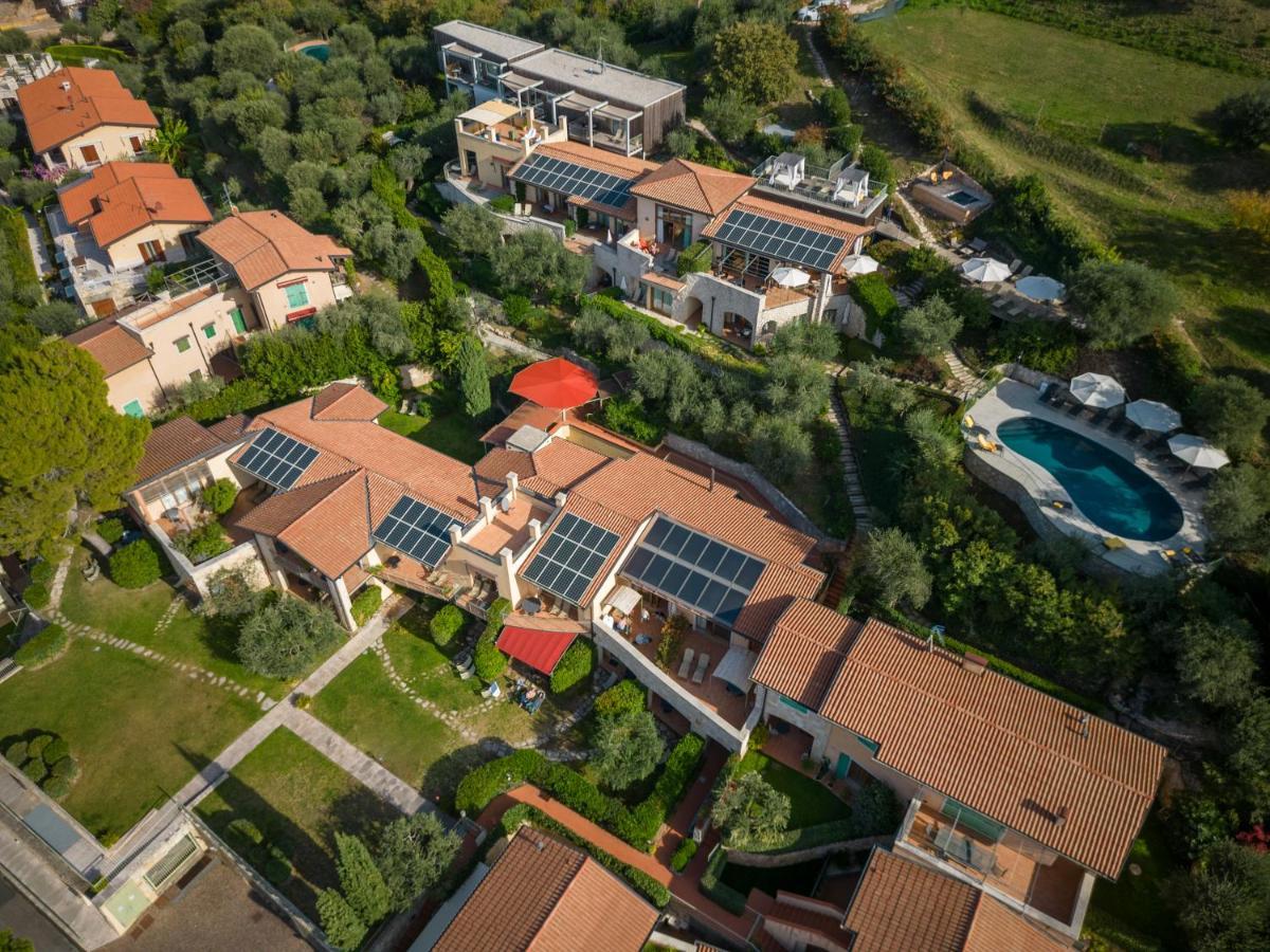 Residence Ca Del Lago Torri Del Benaco Exterior photo