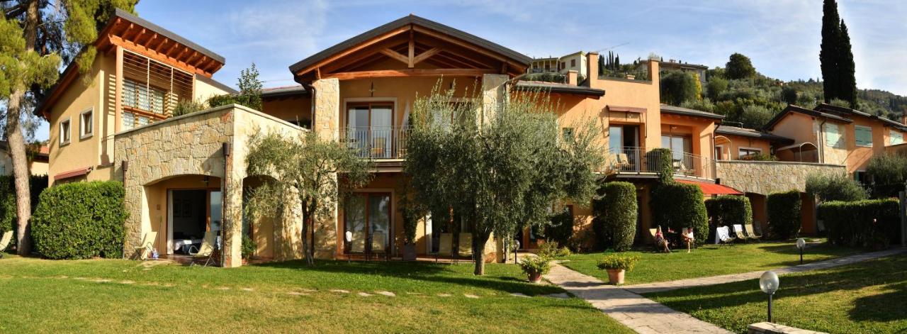 Residence Ca Del Lago Torri Del Benaco Exterior photo