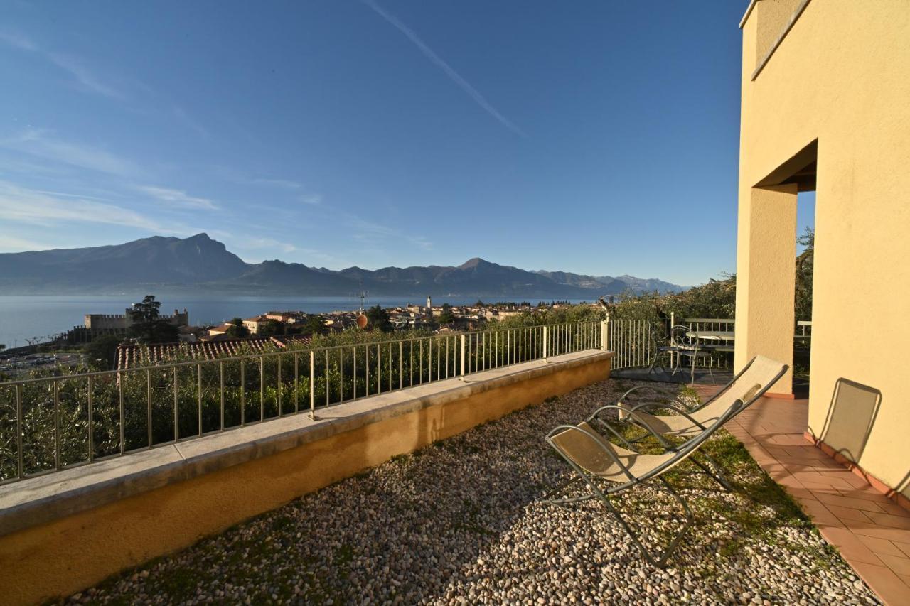 Residence Ca Del Lago Torri Del Benaco Exterior photo